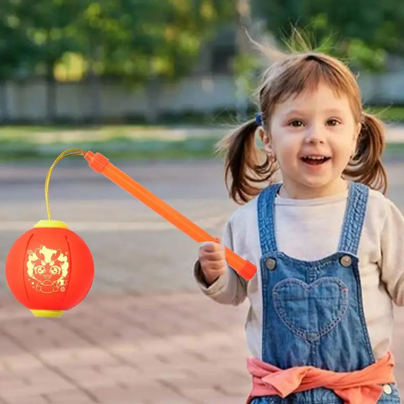 obrotową zabawkę dla dzieci Nowy Rok Mała latarnia wisiorek Zabawka dziewczynek z uchwytem Zabawki noworoczne kolorowym światłem na