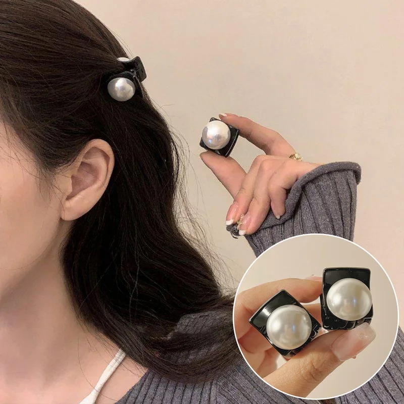

Korean Imitation Pearl Hairpins Geometric Hair Claws Bath Large Catch Clip Shark Clip Back Head Hair Clip Women Hair Accessories