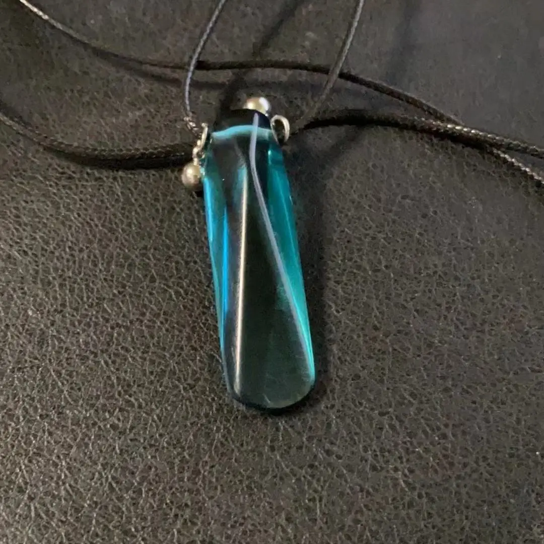 Имитация драгоценного камня природный нефритовый кулон Узумаки подвески