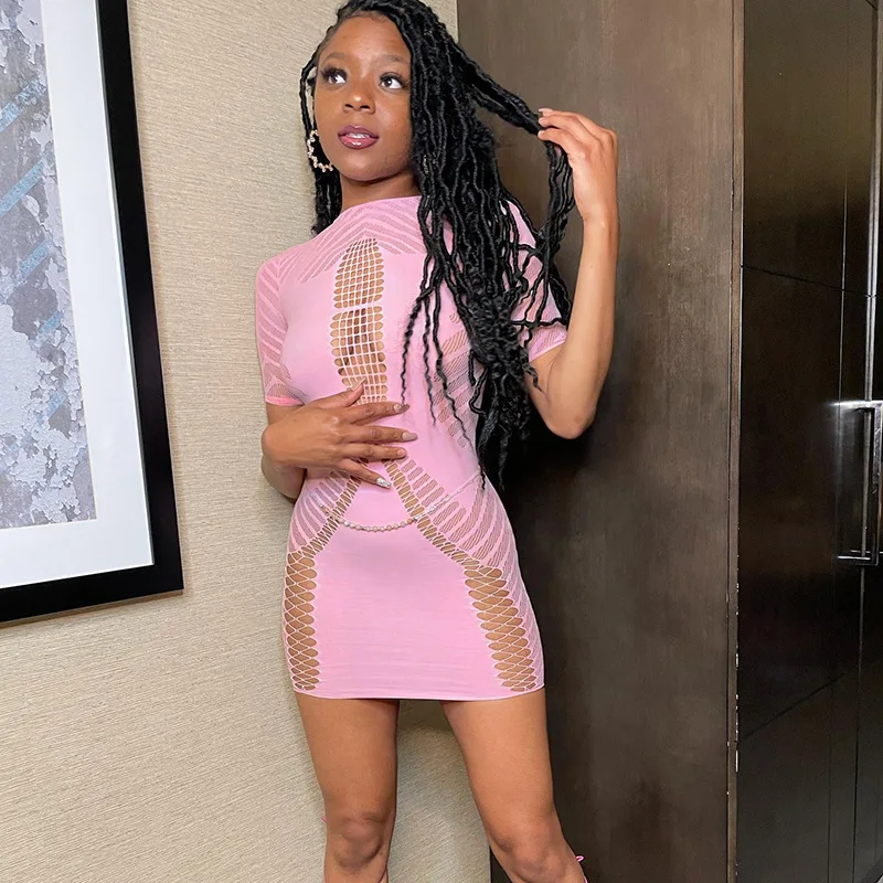 

Znaiml 2022 Summer See Through Short Sleeve Hollow Out Bodycon Knitted Pink Mini Dress Women Sexy Club Party Birthday Outfits