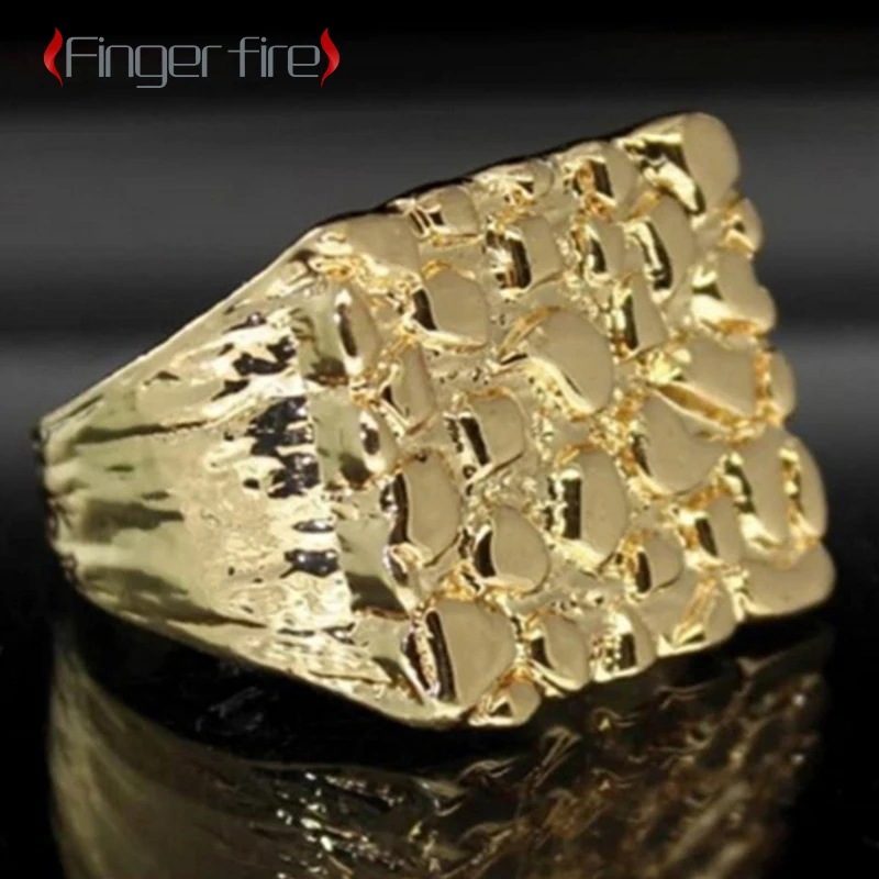 

Fashion Gold Color Geometric Square Pattern Ring New Exquisite Jewelry