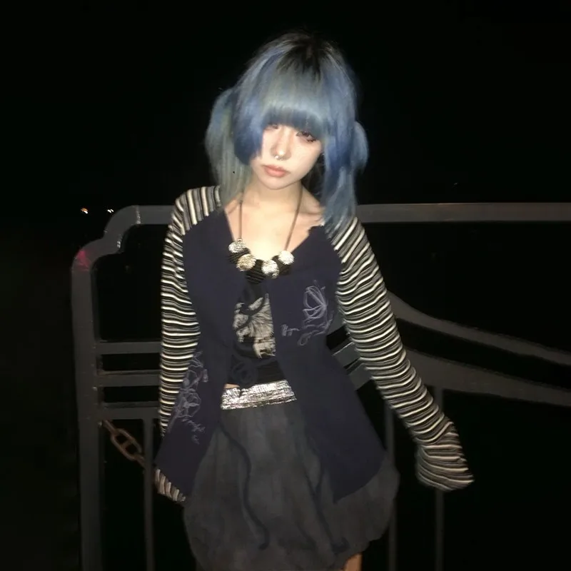 Женский кардиган на шнуровке с расклешенными рукавами цвет в ассортименте