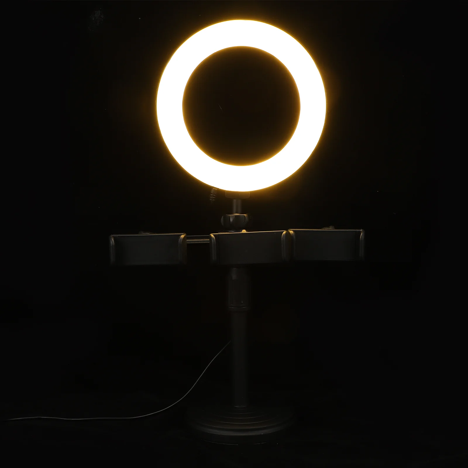 

1 Set of Live Phone Stand Versatile Fill-in Light Adjustable Fill-in Lamp