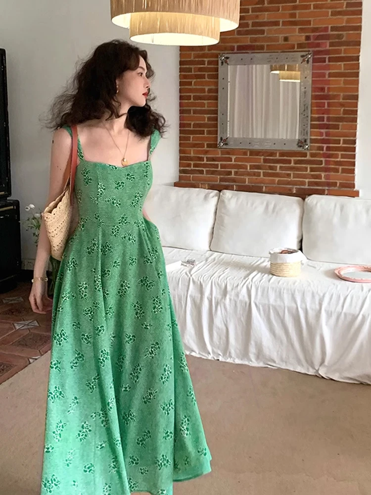 

Женское платье с квадратным вырезом и цветочным принтом, в стиле ретро