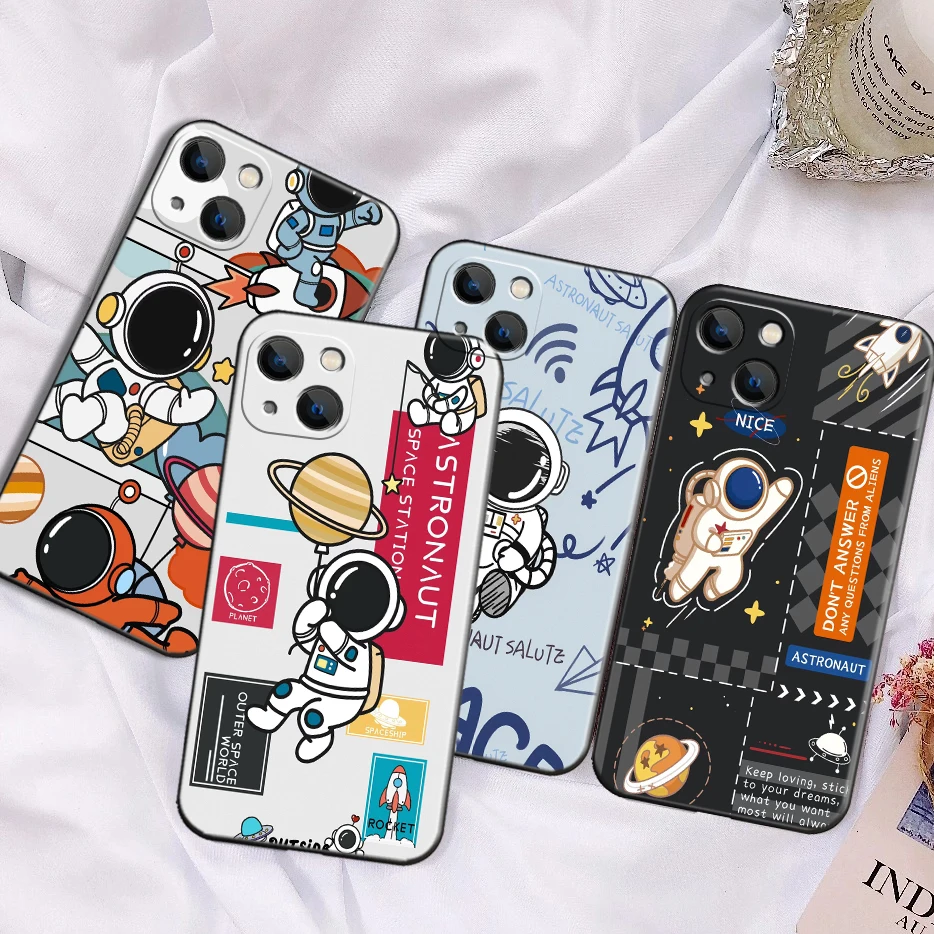 

Cartoon Spaceman For Apple iPhone 13 12 11 Pro 12 13 Mini X XR XS Max SE 5 6 6s 7 8 Plus Phone Case Silicone Cover Black Funda