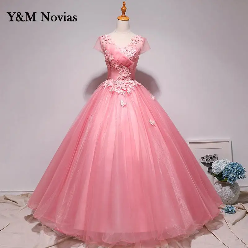 

Y&m Novias Quinceanera Dress 2021 New Fashion Lace Party Prom Formal Dress Elegant V Neck Ball Gown Vintage Cap Sleeve 3d Flower