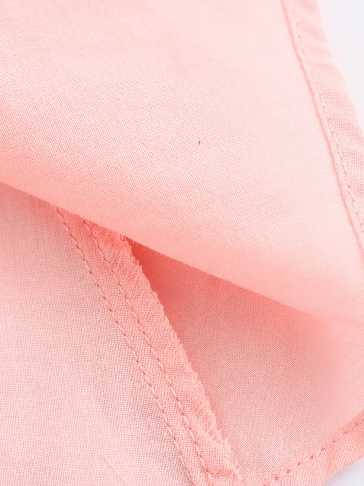 Женское платье-рубашка с поясом V-образным вырезом и коротким рукавом