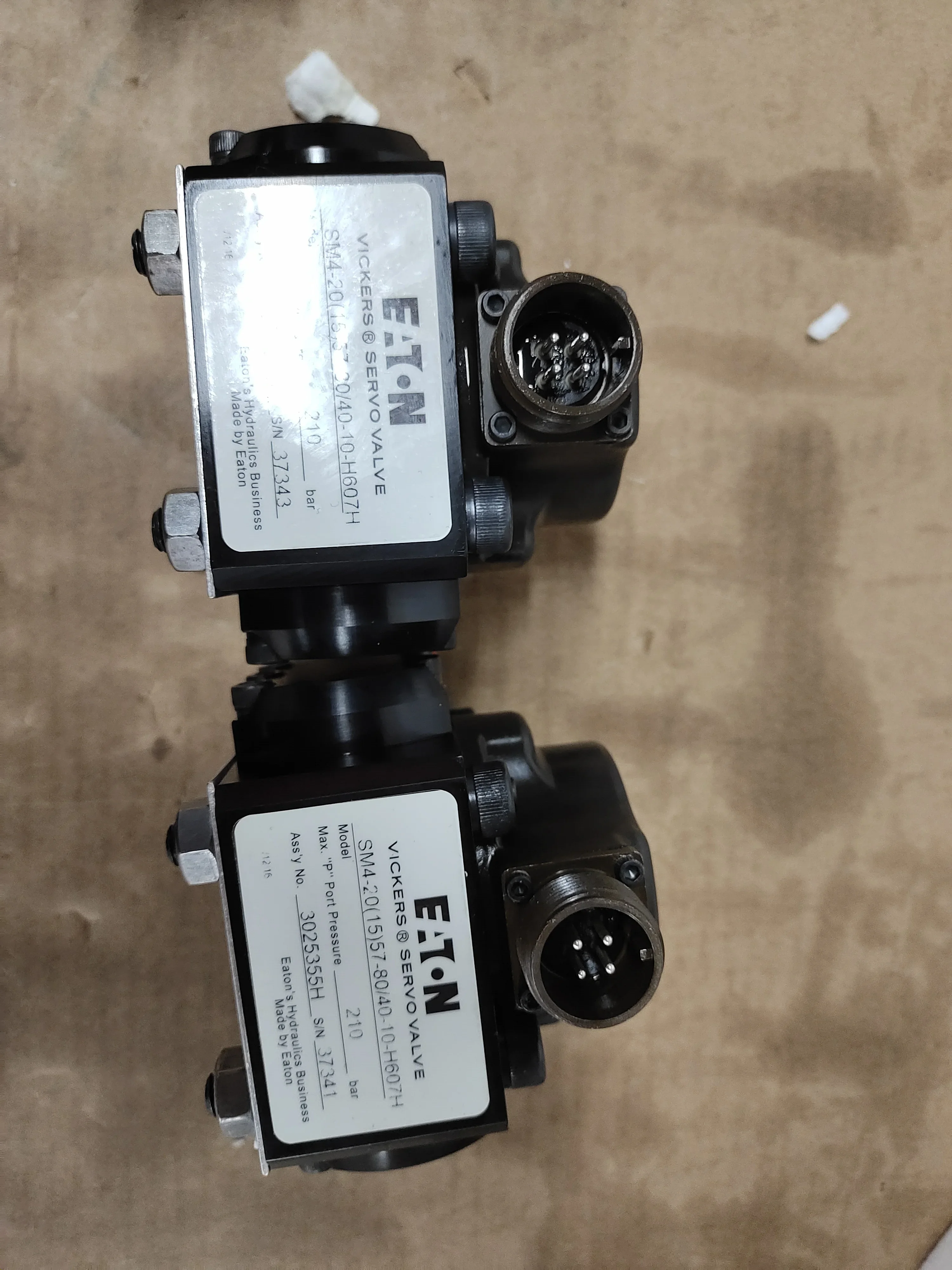 Eaton SM4-40(40)151-80/40-10-H919 гидравлические пропорциональные сервоклапаны