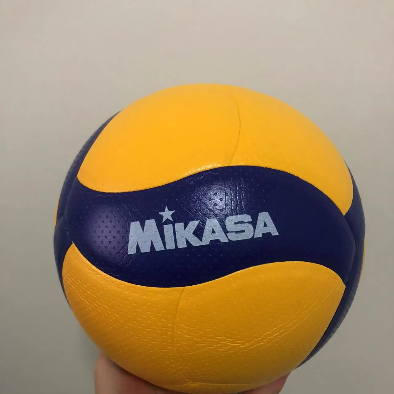 Фото Оригинальная игра V200W V300W, размер 5, волейбол для соревнований №2