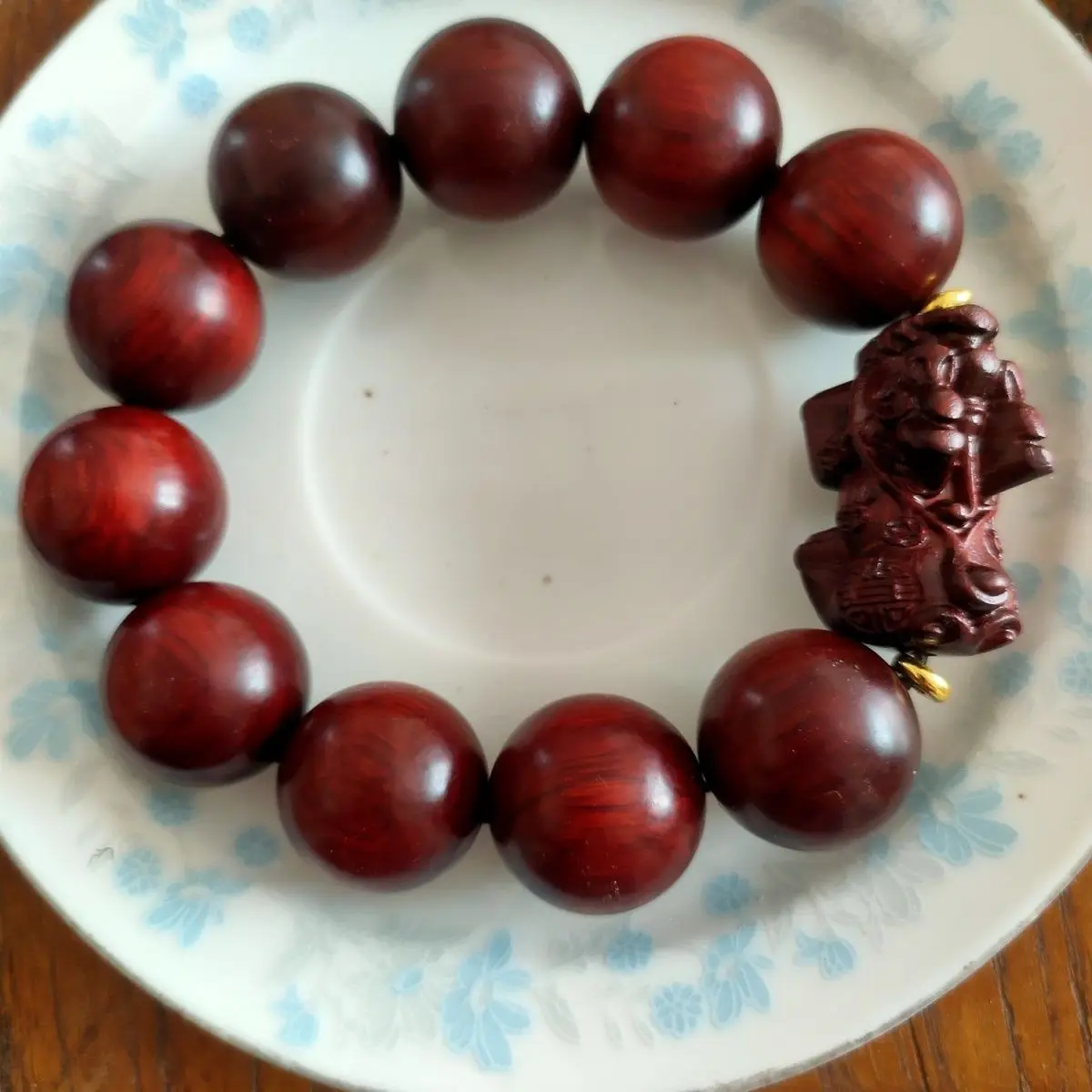 

SNQPRedwood Hand String, струна из красного сандалового дерева Venus