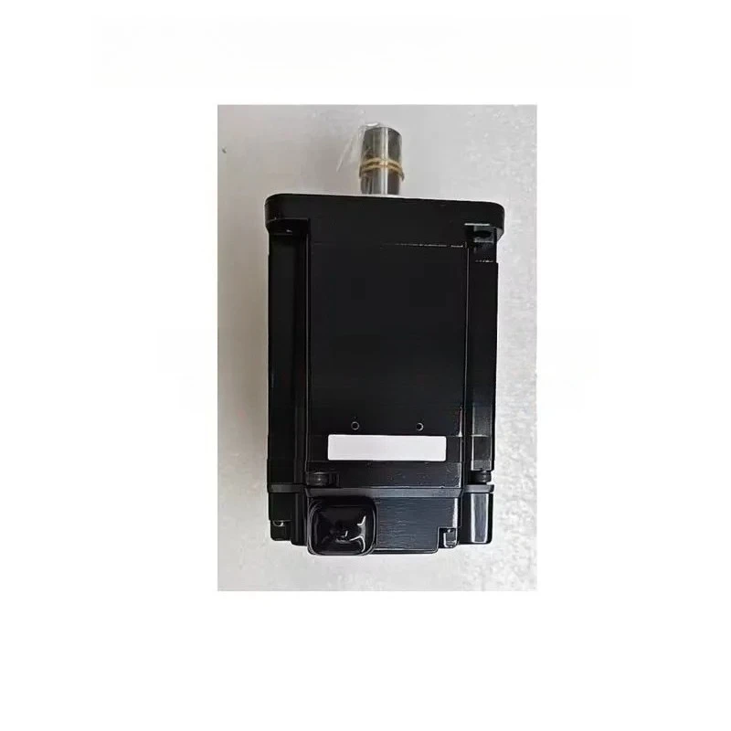 Фото Новый двигатель SGMAS-08A2A21-Y2, быстрая доставка №3