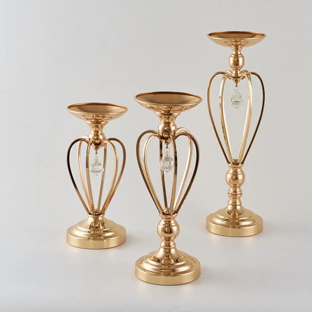 

Candlelight Stand Great Electroplating Polished Retro Elegant Candle Holder for Living Room Candle Stand Candle Rack