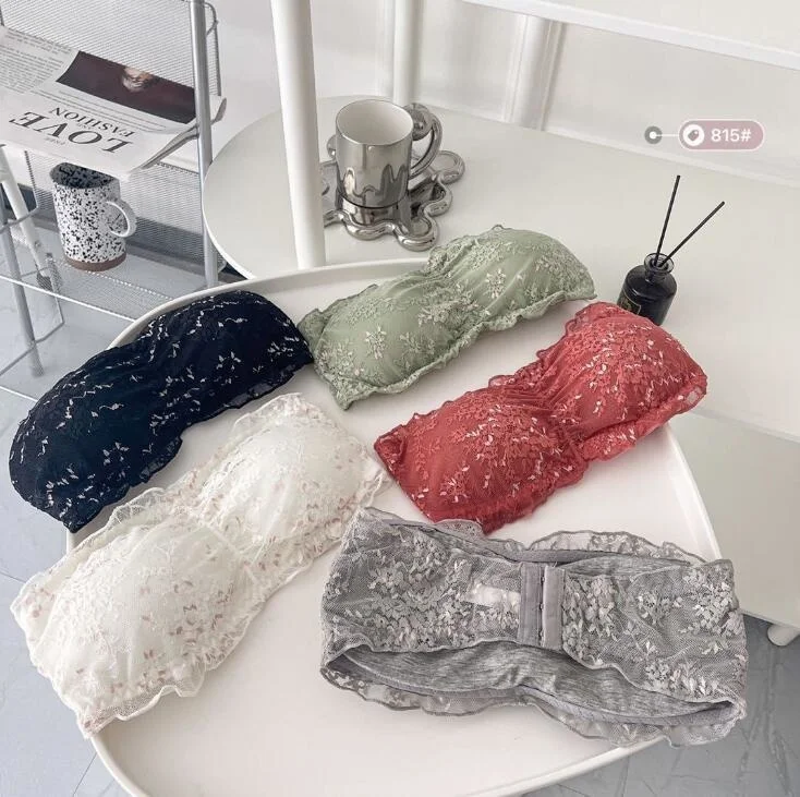 Бюстгальтер-труба с запахом на груди нескользящий невидимый без бретелек |