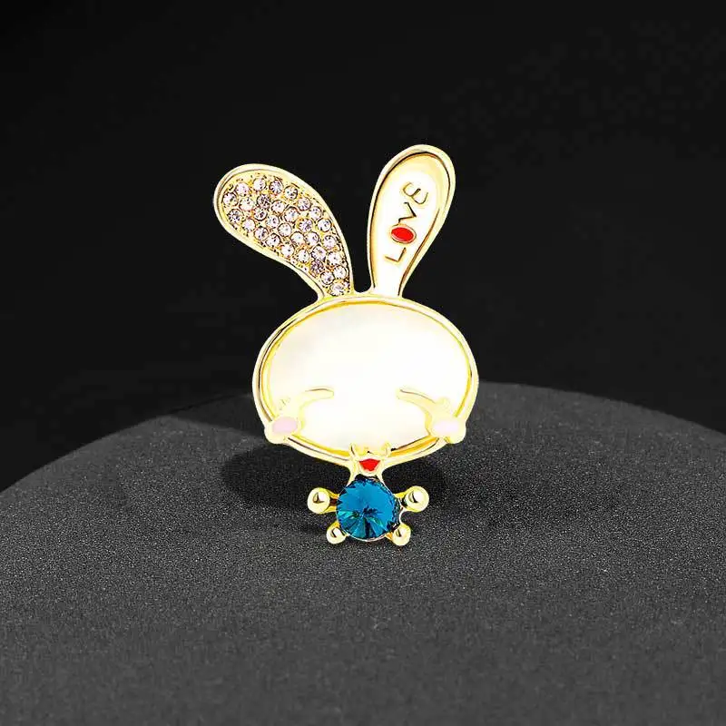 

Cute Little Rabbit Opal Brooch for Women Crystal Rhinestone Metal Badge Jewelry Suit Lapel Pin Bag Hat Sweater Coat Accessories