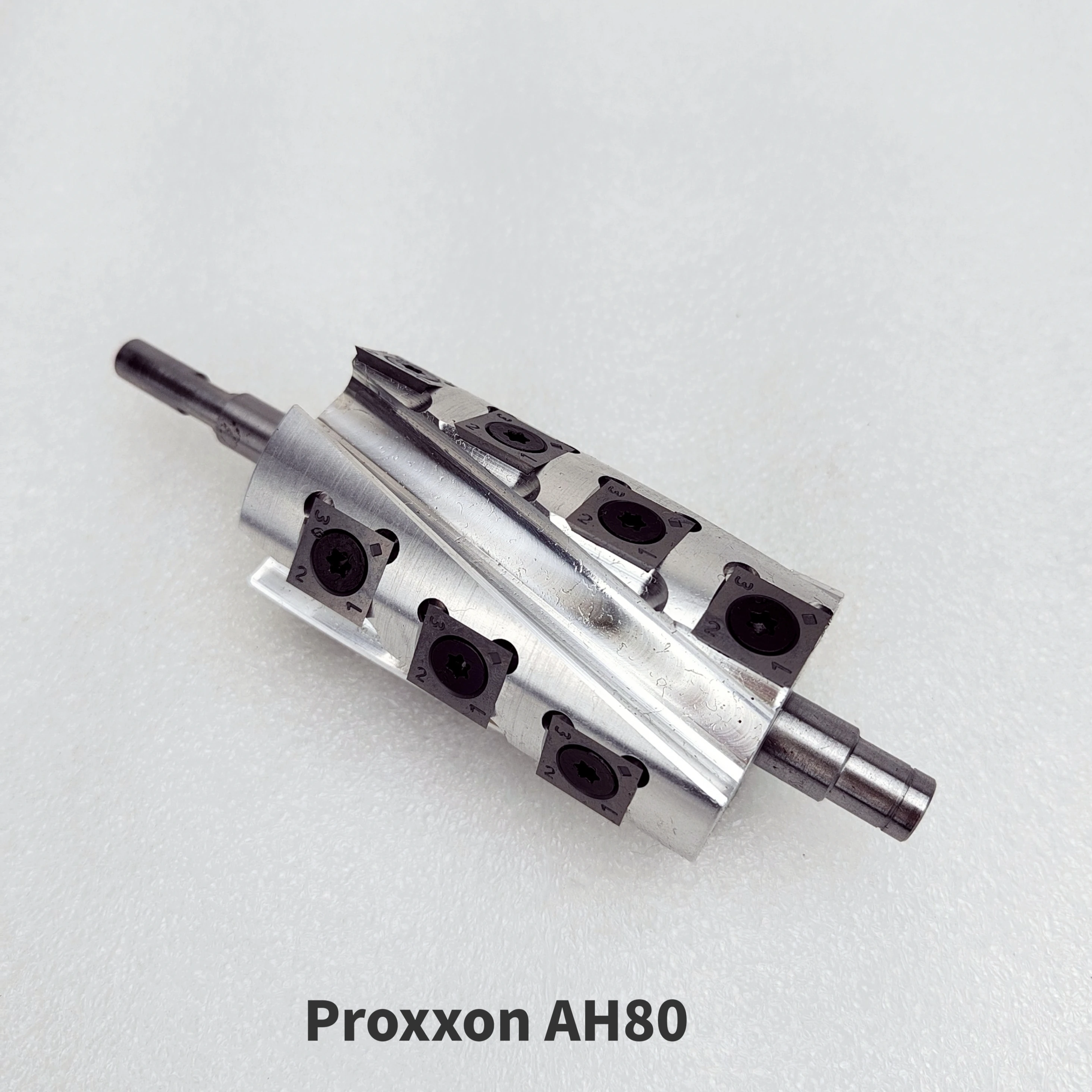 

Вал спиральной режущей головки LIVTER для строгального станка Proxxon AH80