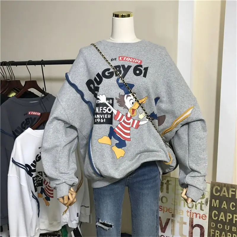 Рисунок 3 - Свитер женский с круглым вырезом