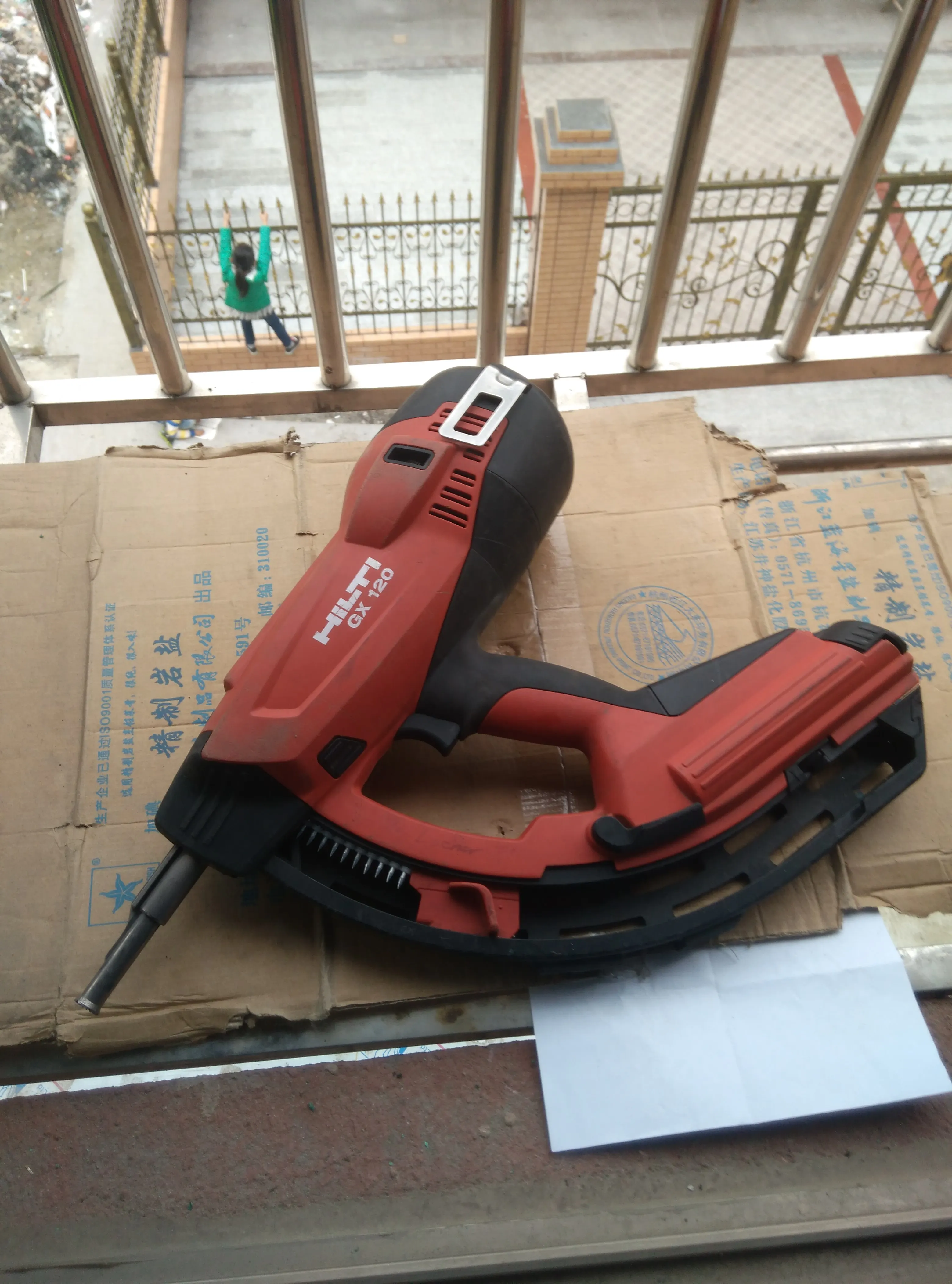 

Second-hand Hilti new red Hilti GX 120 gas nail gun modified version