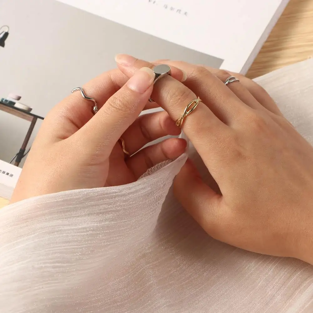 

Party Jewelry Gold Silver Color Geometry Irregular Metal Tail Rings Finger Rings Joint Ring Set Fashion Accessories