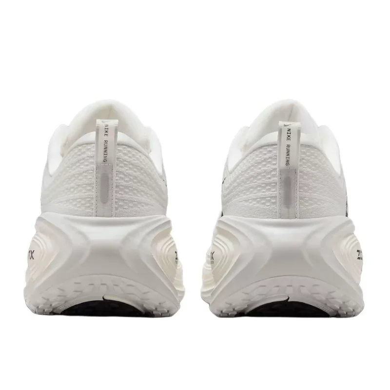 Фото Кроссовки Nike Vomero Plus: премиум-комфорт, амортизация, легкие, для повседневной носки, износостойкие, нескользящие, универсальные, для бега, модель IH2268-100 №5