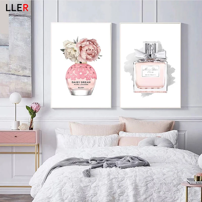 Модный нарядный розовый ароматный флакон для парфюма и постеры с изображением цветов роскошного декора Мисс Блуминг Букет современные картины на холсте.
