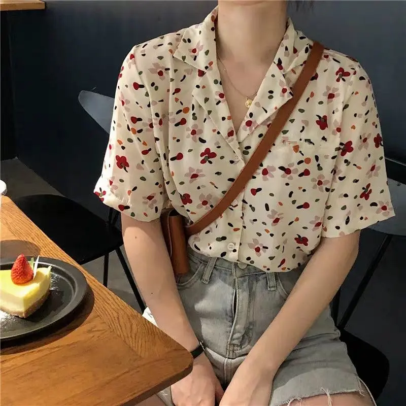 

Vintage Floral Shirt Tops Summer New Short Sleeve V Neck Loose Printing Chiffon Blouse Trend Fashion Korean Women Clothing