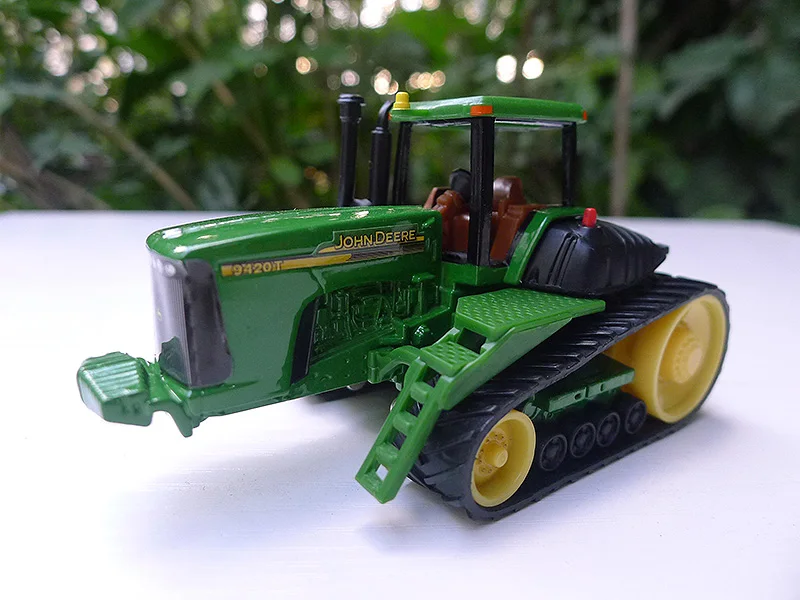 

1:64 Deere 9420T Коллекционная модель сельскохозяйственного автомобиля, сувенирная демонстрационная модель, игрушка в подарок