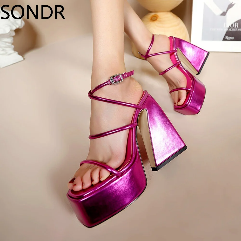 

Женские сандалии на платформе с открытым носком, розового цвета