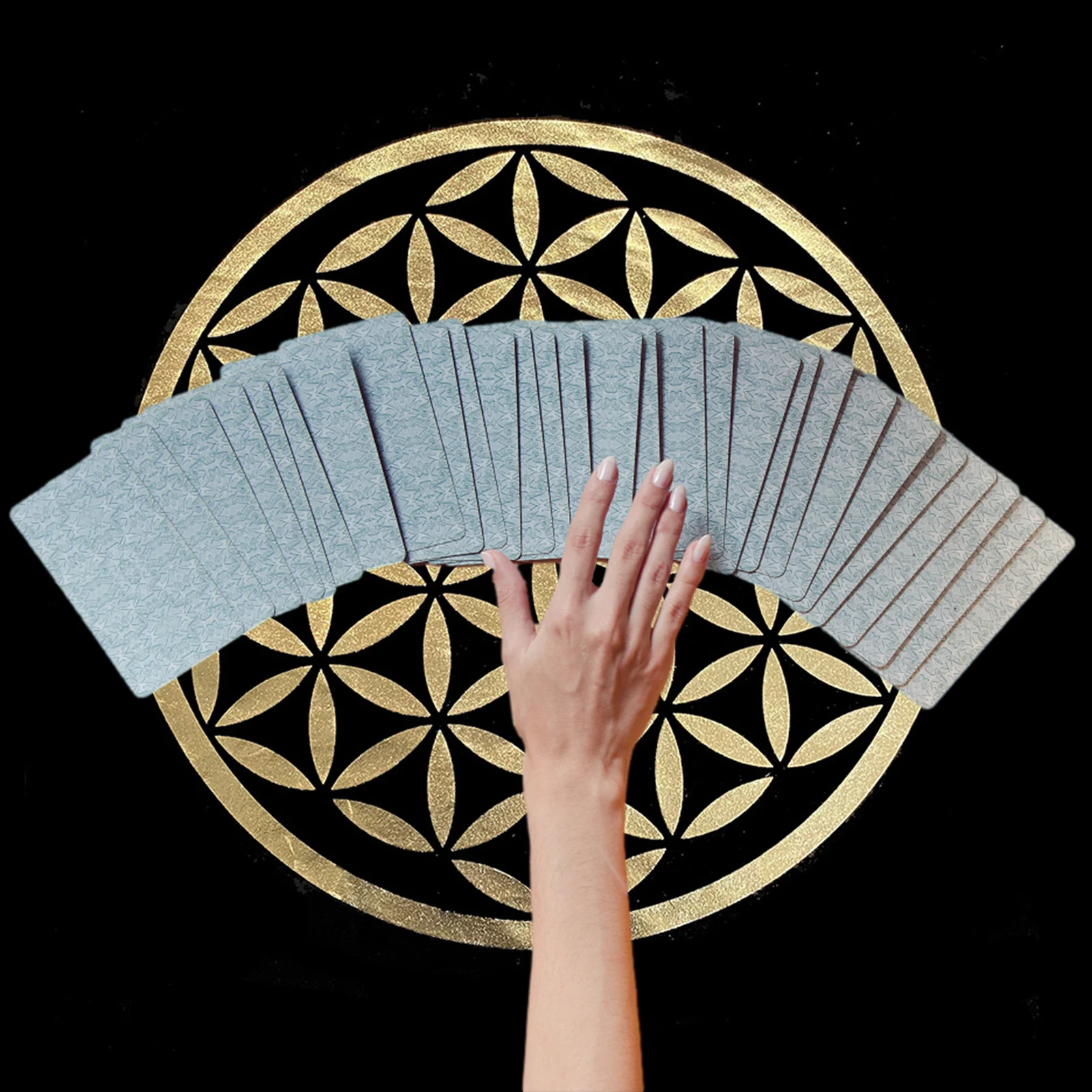 

God Of The Earth Tarot Card Tablecloth Velvet Divination Altar Cloth Board Game Fortune Astrology Oracle Card Pad Drop Ship