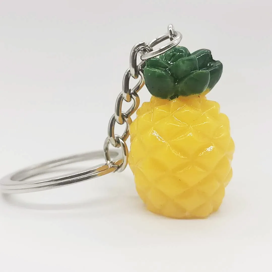 New fruit pendant simulation pineapple resin keychain bag diy jewelry accessories promotional gift |