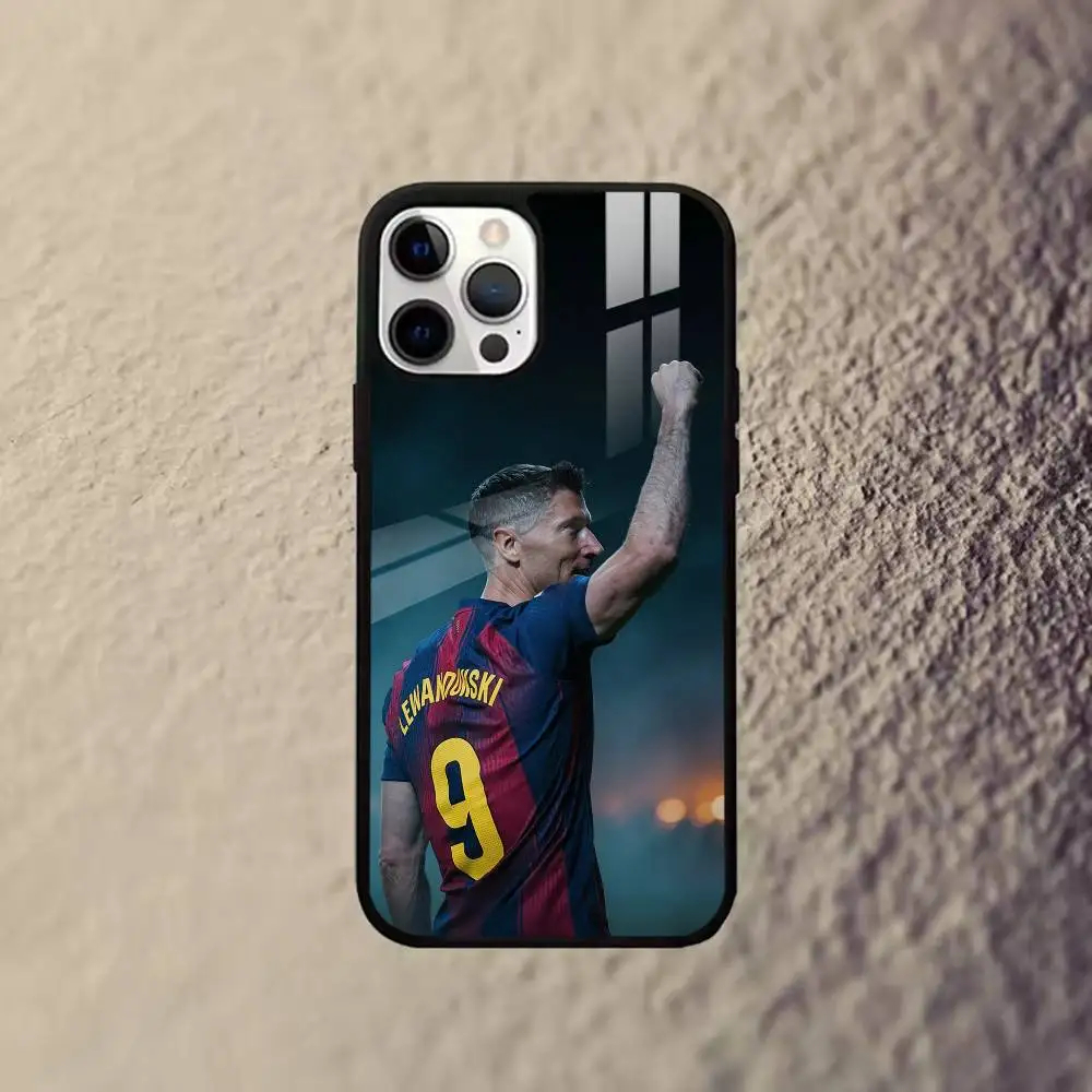 Магнитный чехол для телефона с изображением Роберта Л. Левандовски для iPhone 15, 11, 17, 14, 13, 12, 16 Plus, Pro (art.: 3920dc010fd6e) - 3920dc010fd6e