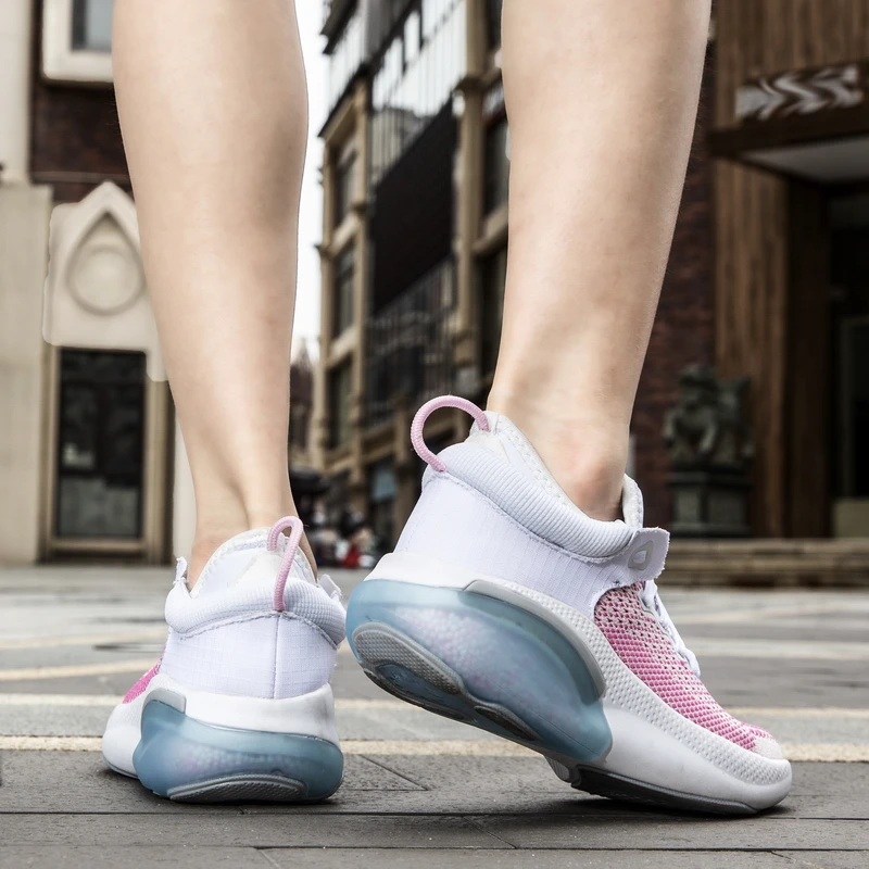 Outdoor Women's Running Shoes Fashion Breathable Women Sneakers Shock absorption Athletics Sneakers Platform Women's Sport Shoes