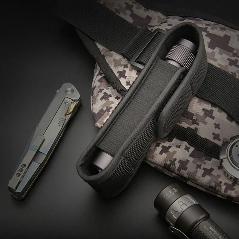 Тактический фонарь со светодиодной подсветкой