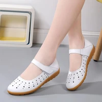 2022 new womens moccasins leisure shoes for womens breathable nurses comfortable flat shoes with soft soles large size 35 41