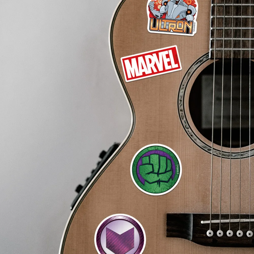 Наклейки с героями мультфильмов мстители