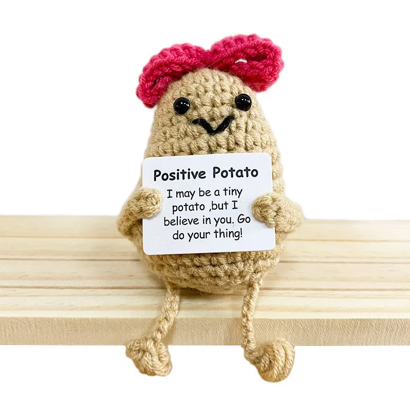 Вязаная вручную кукла-картофель с позитивной энергией и длинными ногами