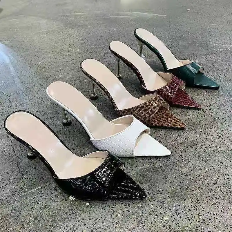 

2022 New Women slippers Snake Print Strappy Mule high heels Slippers Sandals flip flops Pointed toe Slides Party shoes Woman PU