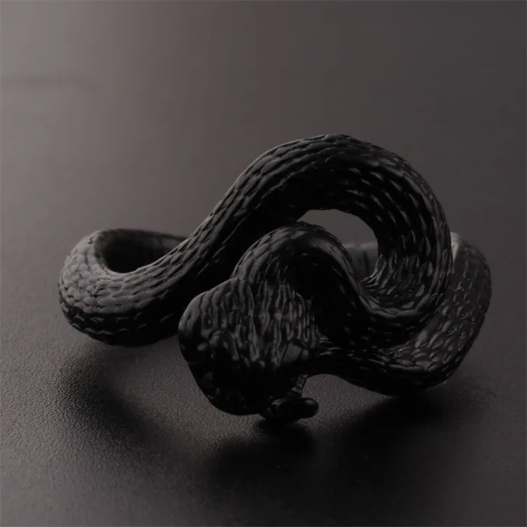 

[One Piece Mixed Batch] European and American Retro Exaggerated Viper Alloy Open Ring Male Index Finger Ring Wholesale Factory