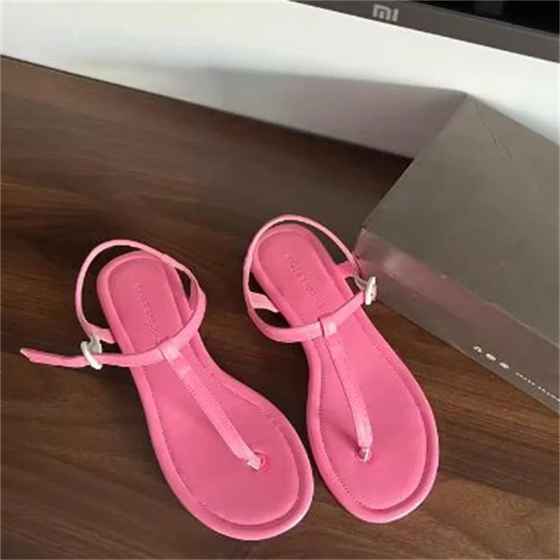 Шлепанцы женские с круглым носком сандалии пряжкой плоский каблук однотонные