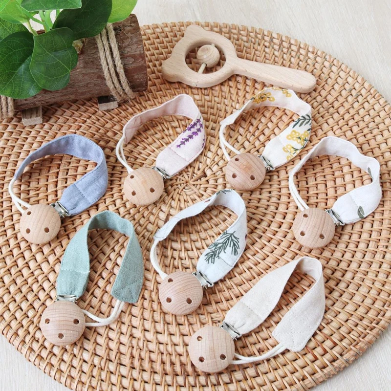 

Cute Cotton Pacifier Clip for Girl Babies Wooden Clips Chain Teething Toy Baby Newborn Shower Gift H055