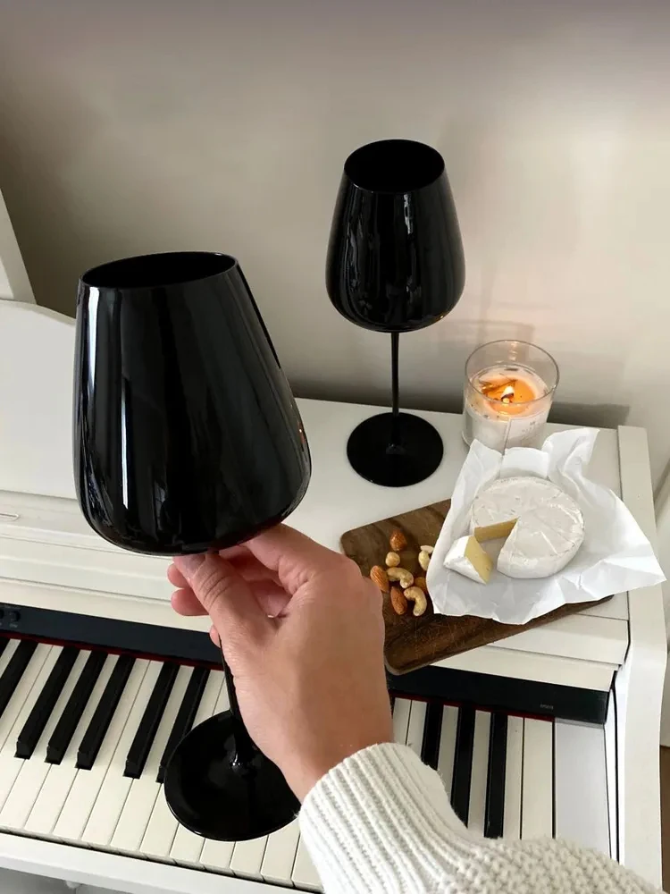 Скандинавский черный кубок фарфоровый хрустальный бокал для красного вина чашка
