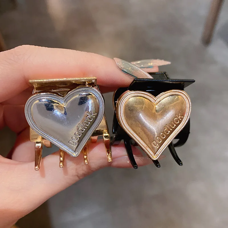 

Trendy New Letter Love Hairpin Ins Style Niche Fashion Temperament Grab Clip Design Sense Personalized Hair Accessories