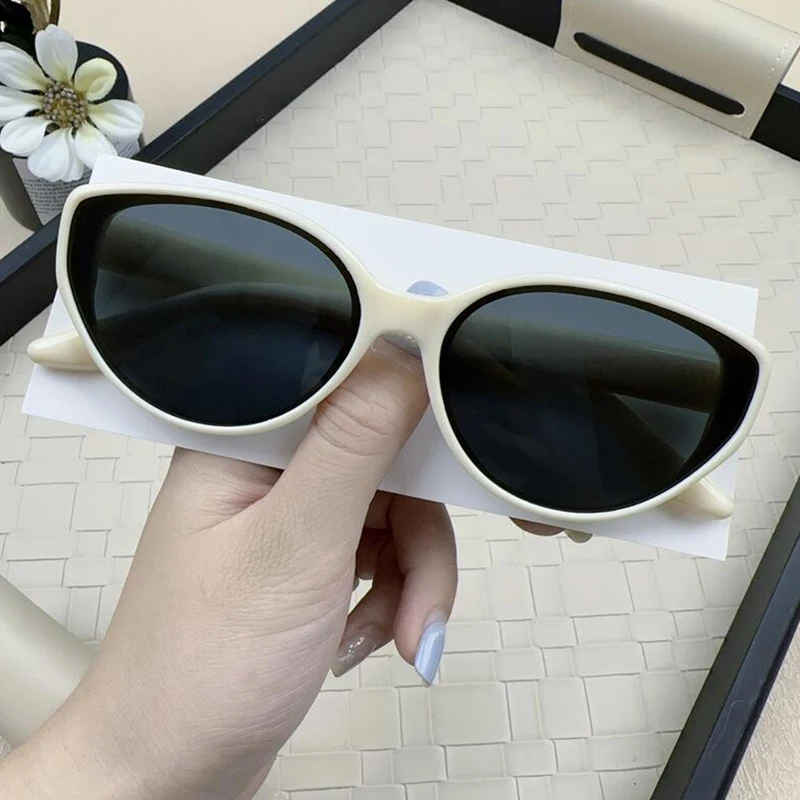 Модные солнцезащитные очки кошачий глаз для мужчин и женщин простые