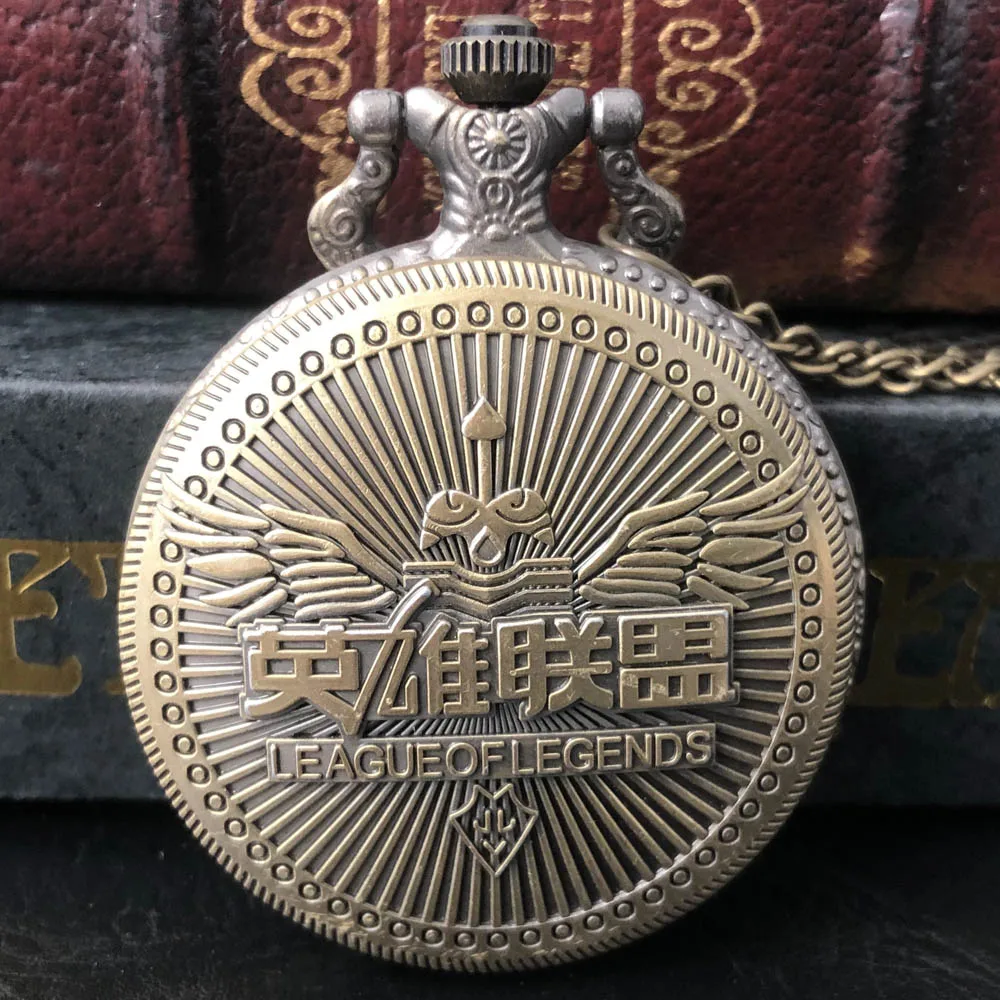 

Antique Bronze Wings Design Watch Quartz Pocket Watch Necklace Pendant Gifts For Women Or Man with Fob Chain