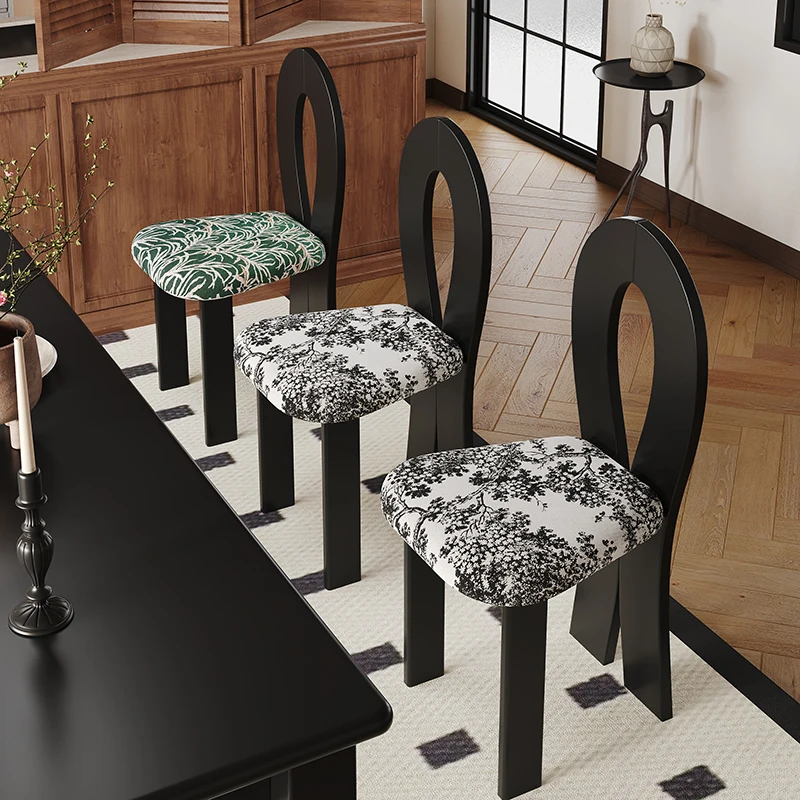 Французский обеденный стул современный простой из массива дерева средневековый