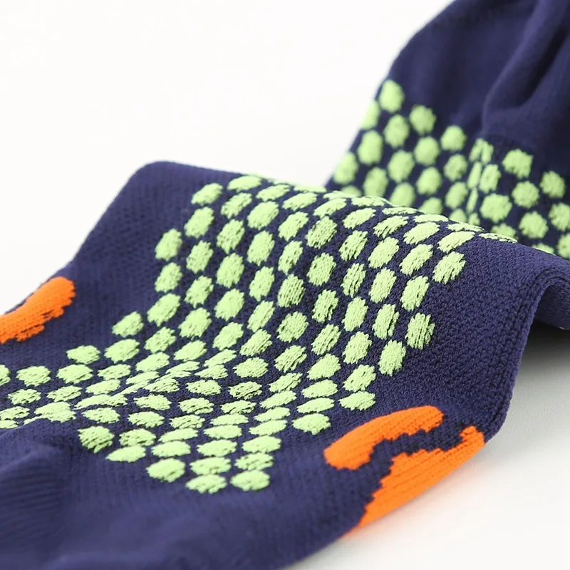 Outdoor Elasticity Breathable Men Compression Socks Unisex Sweat Absorption Long Tube Sports Pressure Socks Cycling Socks