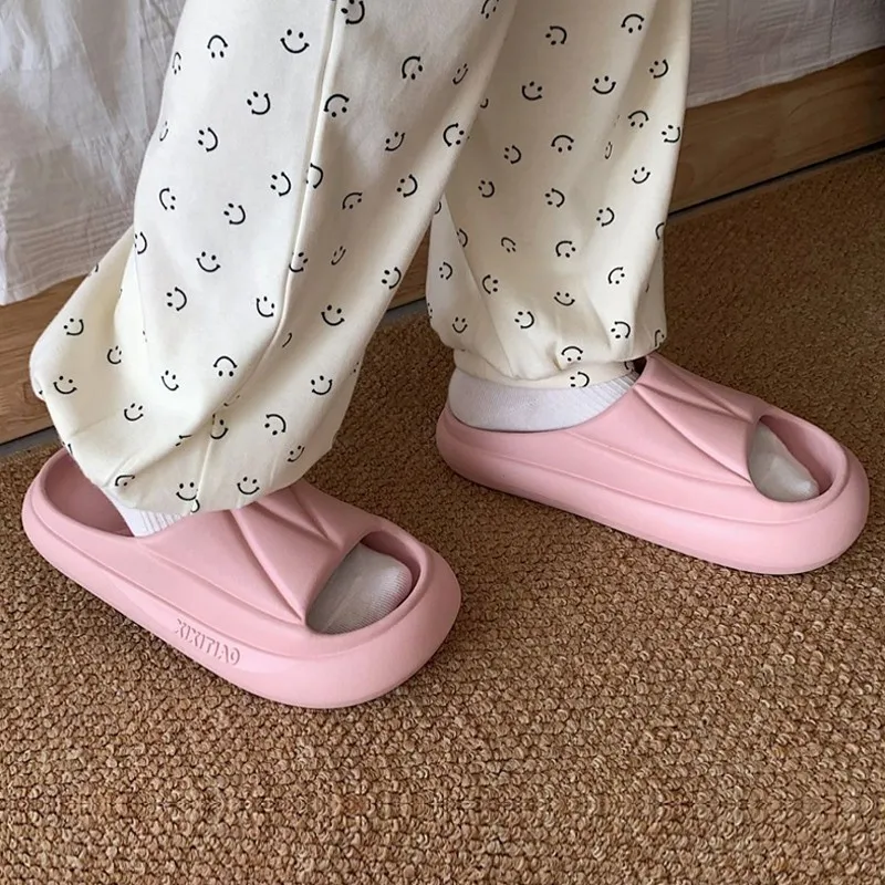 

Lisapie Women Summer Slippers Home Sandals Flip Flops High Heels Thick Soled Boys Girls Bathroom House Shoes Couple Beach Slides