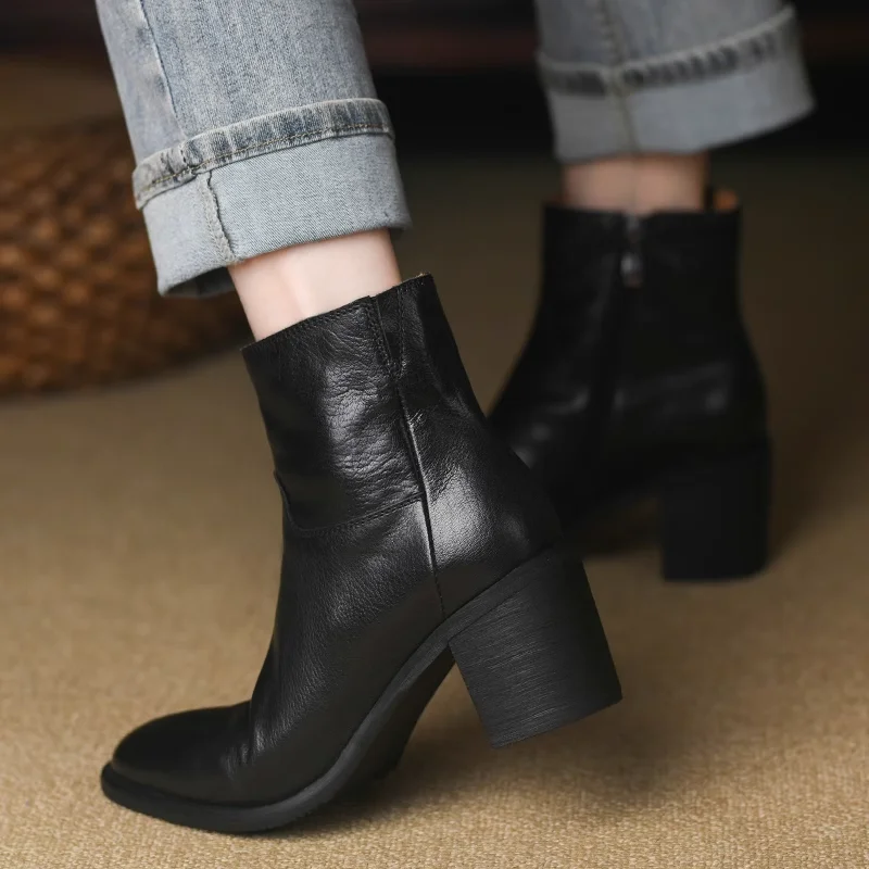 Ботильоны женские на высоком толстом каблуке выразительная обувь из воловьей