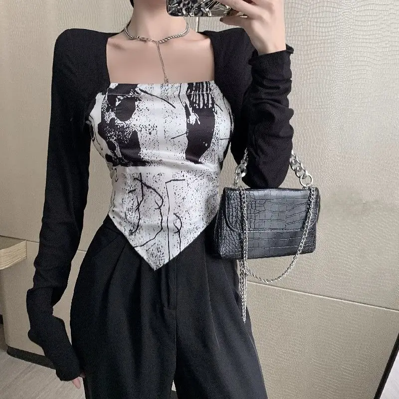 

Deeptown Korean Style Patchwork Crop T-shirts Women Coquette Sexy Graphic Print Long Sleeve Tees Kpop Irregular Slim Corset Tops