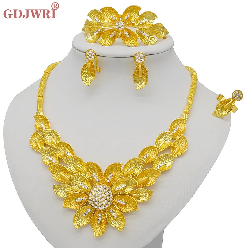 

Fashion Dubai Gold Color Jewelry Set For Women Girls Crystal Flower Necklace Earrings Bracelet Ring Charm Jewellery Sets