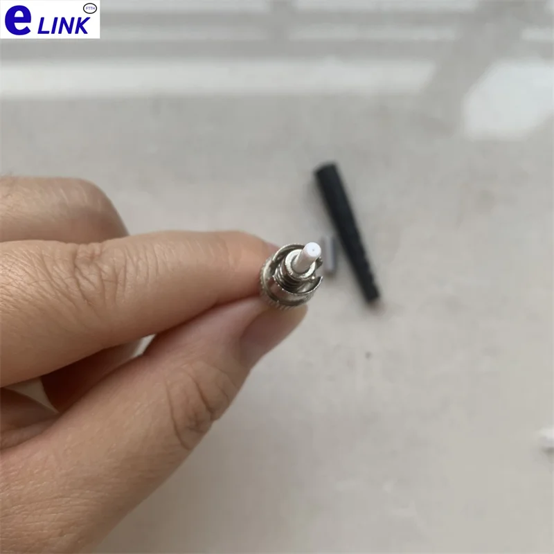 Комплект оптоволоконных коннекторов ST UPC с нестандартным керамическим